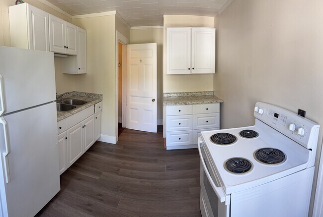 Building Photo - 1 Newhall St