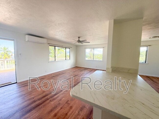 Building Photo - 2795 Kauhale St