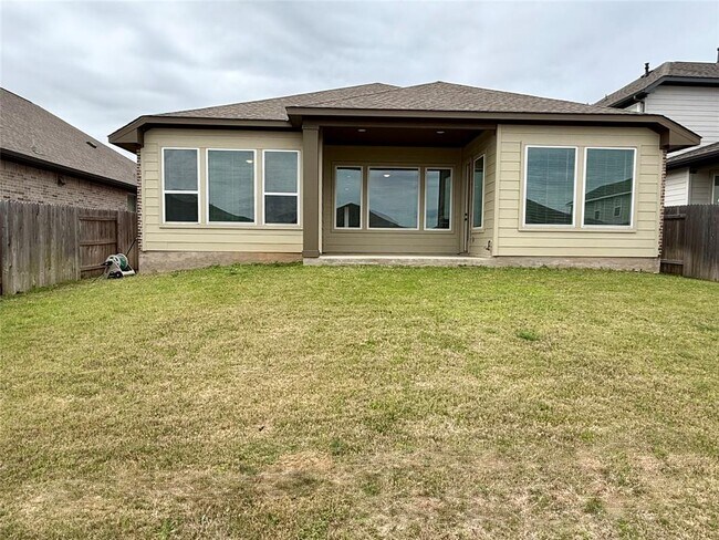 Building Photo - 6410 Velvet Leaf Ln