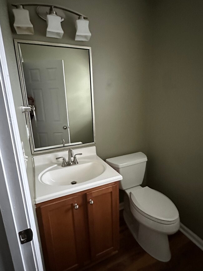 1/2 bathroom - 57 Lilac Fields Way