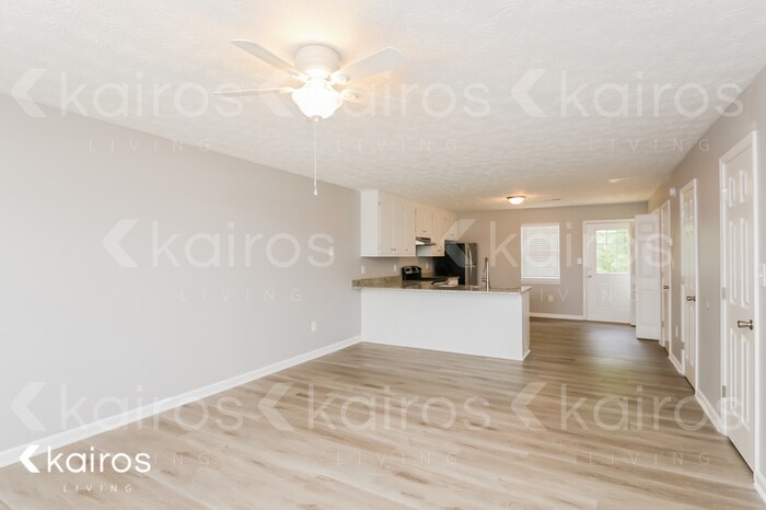 Building Photo - 155 Fawn Dr