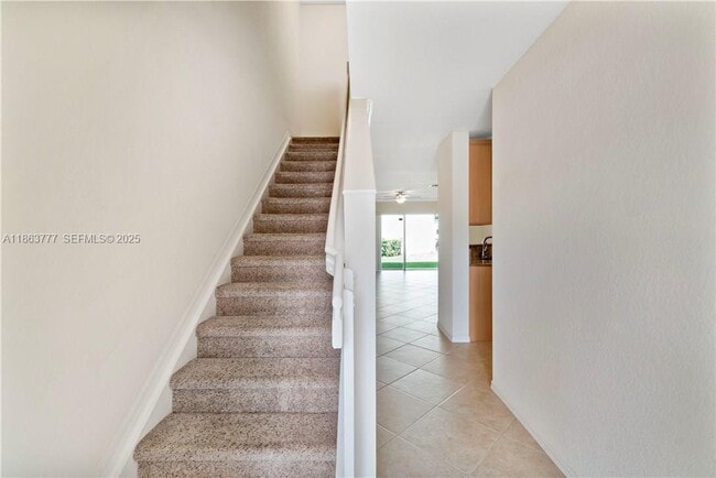 Building Photo - 5905 Abbey Rd