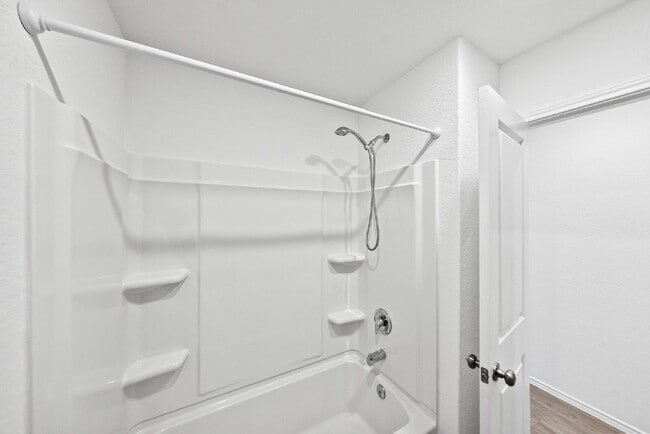 Building Photo - Spacious Single Story Retreat with Modern Finishes, Open Living, and a Backyard Made for Everyday...