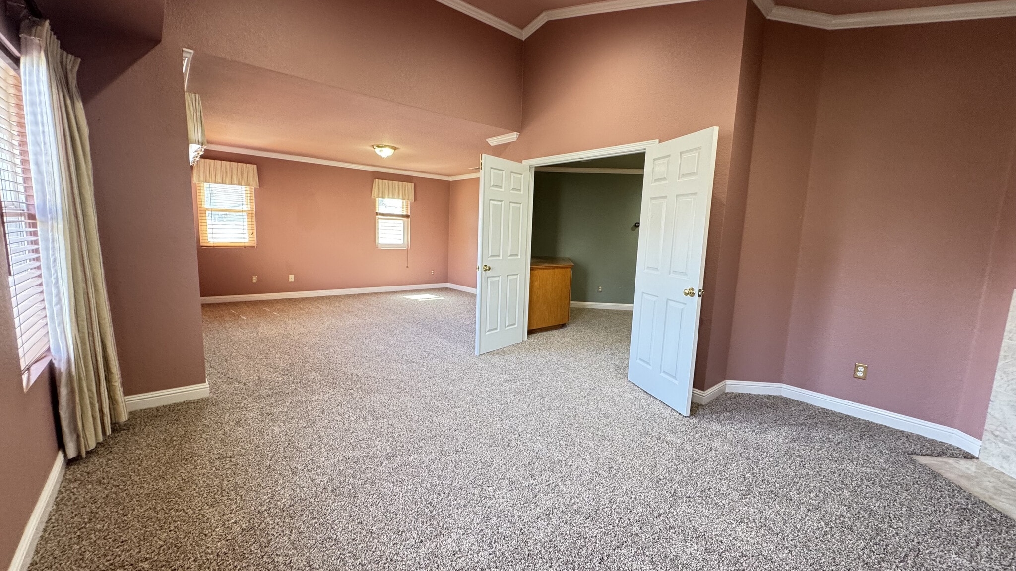 Building Photo - 4766 Fawn Way