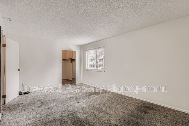 Building Photo - 11913 E Harvard Ave