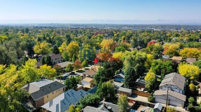 Building Photo - 594 S Ogden St