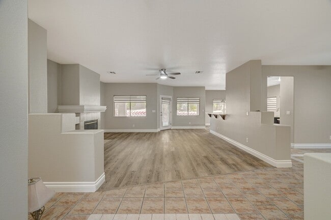 Building Photo - Marvelous Single Story, 3 Bedroom Home with NO HOA!