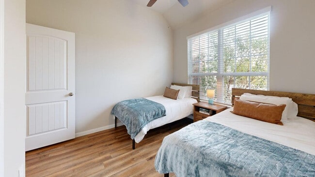 Building Photo - 4712 Milagro Lp