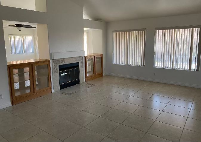 living room - 730 Altacrest Dr