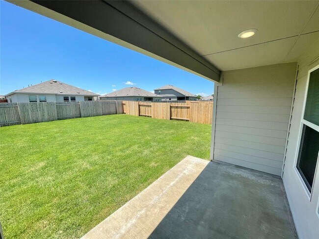 Building Photo - 107 Sophora Dr