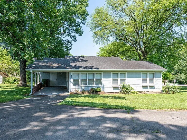 Building Photo - 609 Watkins Rd