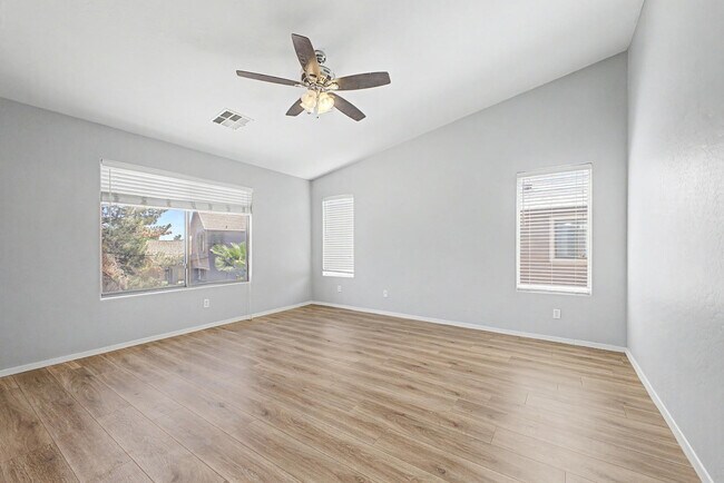 Building Photo - 4161 S Luiseno Blvd