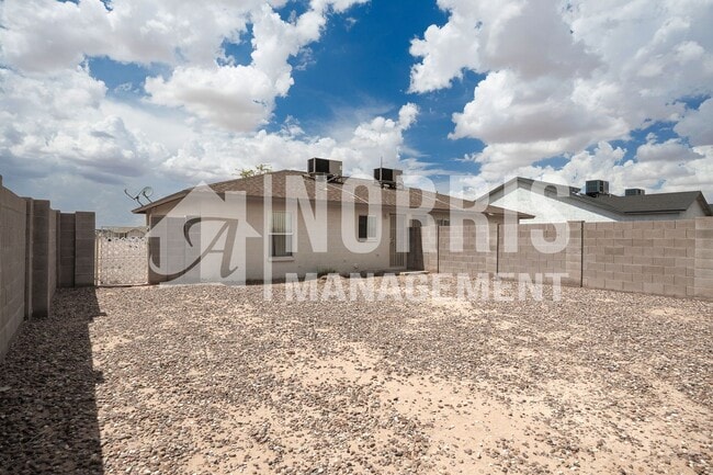 Building Photo - 10077 S Tampico Ln