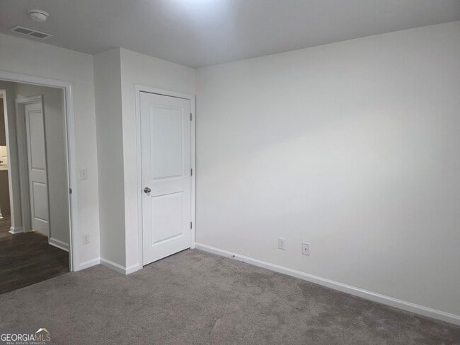 Building Photo - 216 Barbados Rd