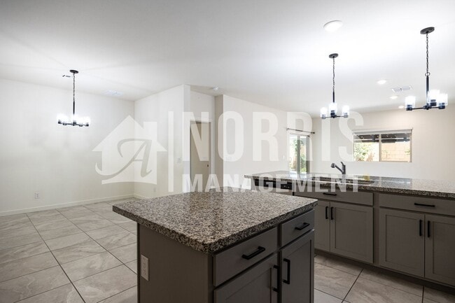 Building Photo - Immaculate New Home for Rent!