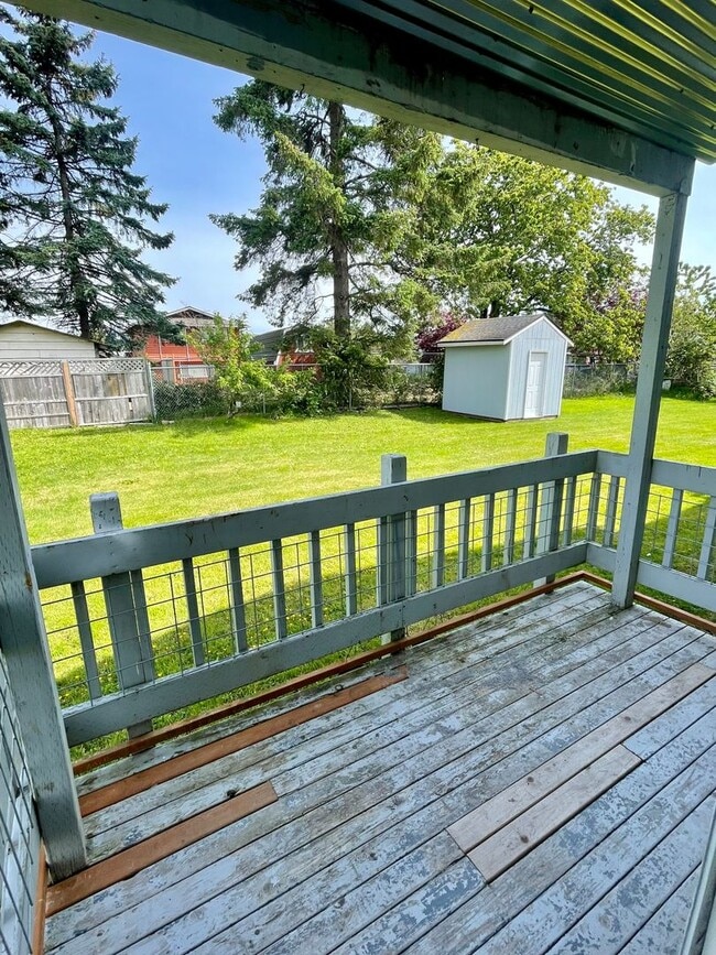 Building Photo - 2 Bed, 2 Bath Apartment in Blaine