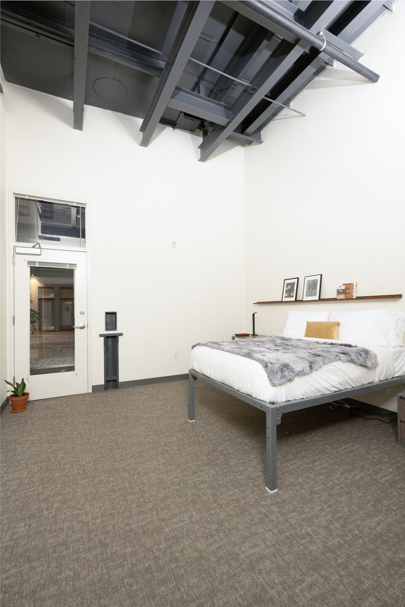 Building Photo - 1125 N 9th St