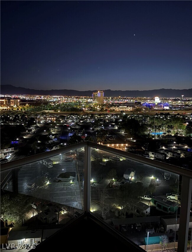 Building Photo - 8255 S Las Vegas Blvd