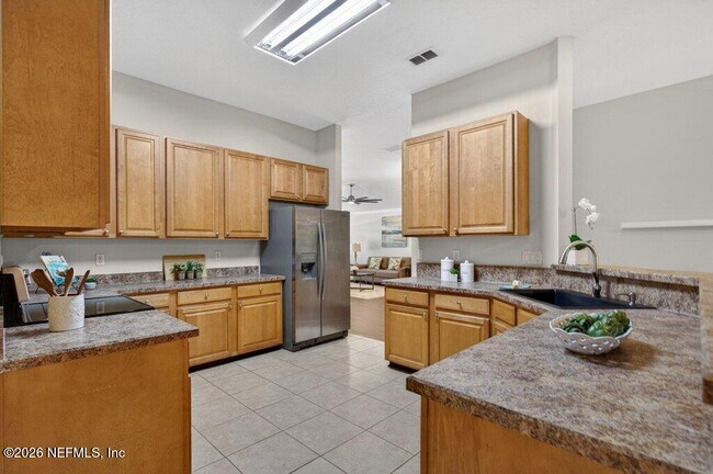 Building Photo - 1634 Majestic View Ln