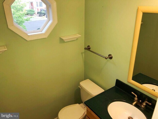Building Photo - 7109 Captains Cove Ct