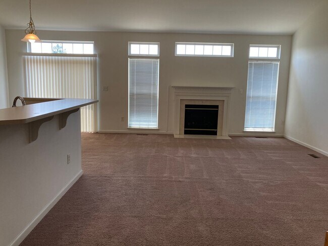 Building Photo - Beautiful 4 Bedroom, 3 Bathroom Single Family Home in the Gated Community of Bulle Rock