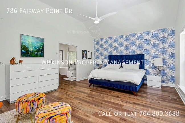 Building Photo - 786 Fairway Point Dr