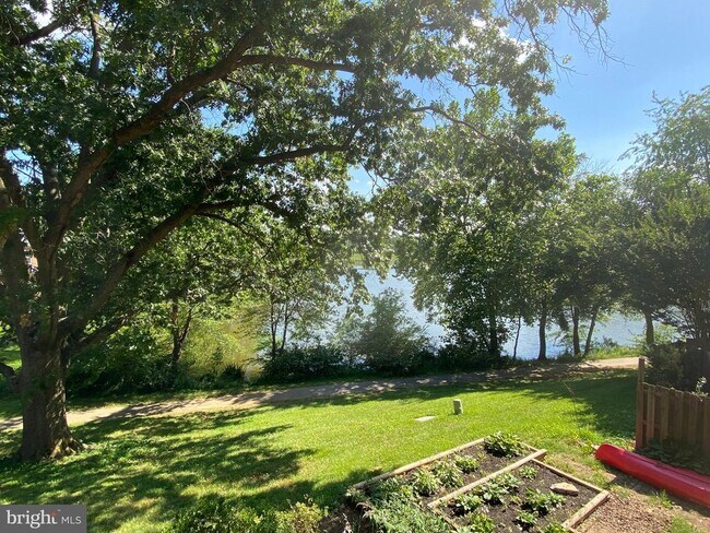 Building Photo - 5412 Midship Ct