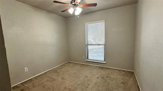 Building Photo - 534 Windsor Dr