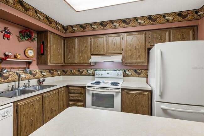 Building Photo - 508 Orange Dr