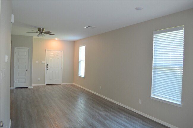 Building Photo - 21082 Voyage Ln