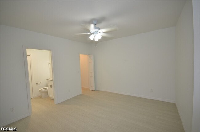 Building Photo - 3303 Armstrong Ct