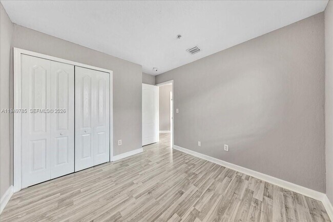 Building Photo - 4341 SW 160th Ave