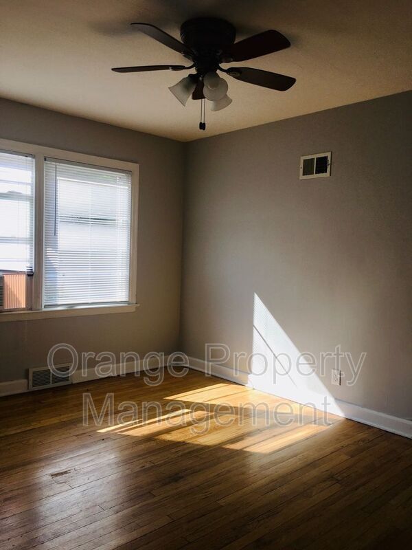 Building Photo - 824 N 46th St