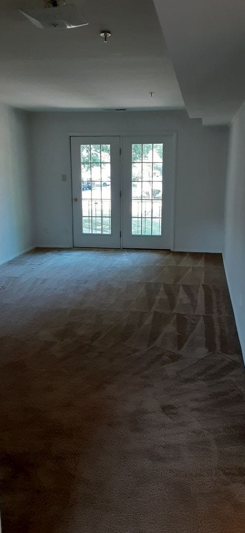 Building Photo - Two Bedroom One Bath