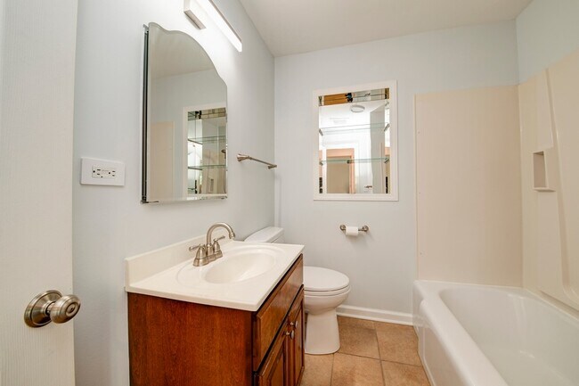 Building Photo - 384 S Wolf Rd