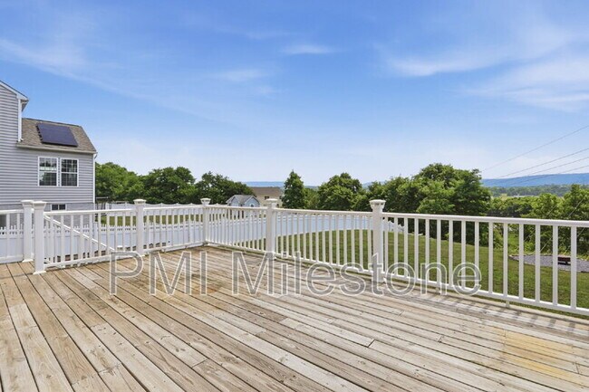 Building Photo - 371 Lookout Mountain Ct