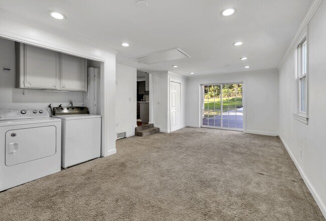 Building Photo - 410 Cheyenne Trail