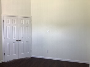 Building Photo - 3709 Breckenridge Dr