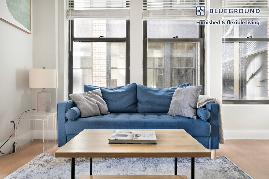 Building Photo - 44 Bromfield St