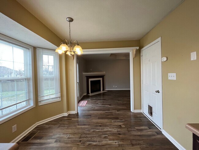 Building Photo - Coming Soon!!!! Super Cute Ranch Home with Easy Access to I24