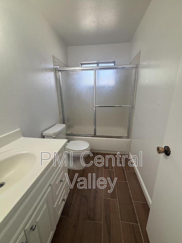 Building Photo - 1451 Denver Ave