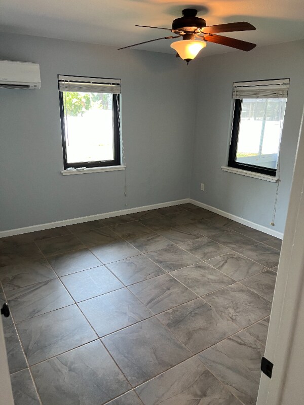 Building Photo - 1748 Bayshore Blvd