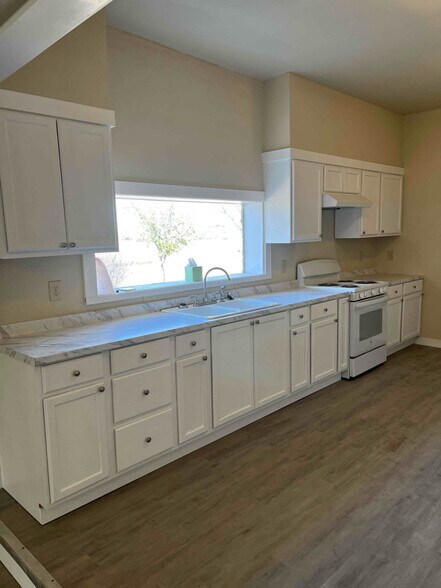 Building Photo - 159 Wrangler Rd