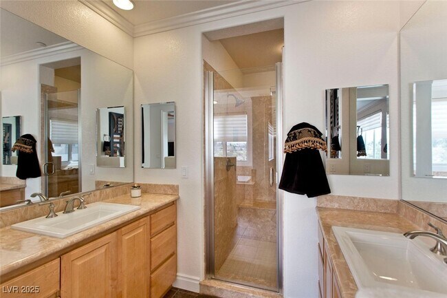 Building Photo - 9209 Las Manaitas Ave