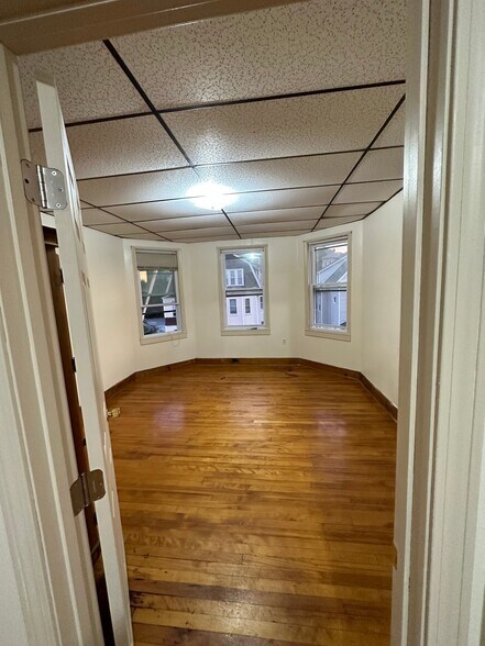 Building Photo - 7 Sturgis St