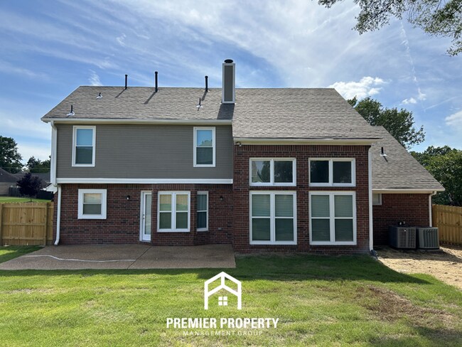 Building Photo - NEWLY RENOVATED 4BR/2.5BA Luxury Home | 2,613 Sq Ft, Vaulted Ceilings & Soaking Tub