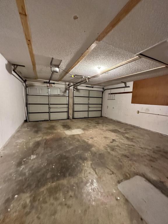 Building Photo - 316 Woodard Ln