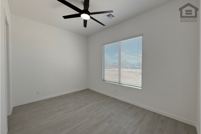Building Photo - 3Bed/2Bath House in North Surprise! BRAND NEW! NEVER LIVED IN!