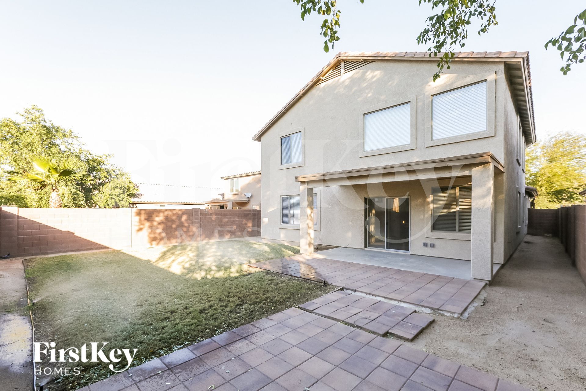 Building Photo - 15447 W Yucatan Dr