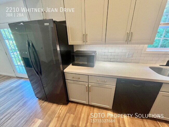 Building Photo - 2210 Whitney Jean Dr